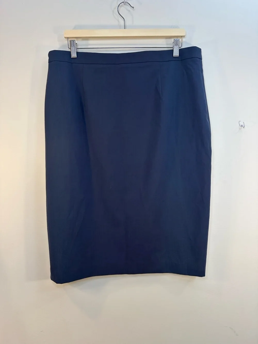 Banana Republic Stretch Wool Midi Navy Blue Pencil Skirt Sz 16 Business Casual - Picture 5 of 8